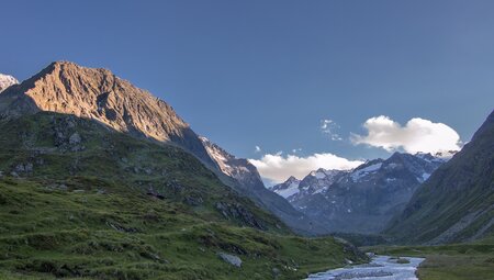 Alpenüberquerung von Alm zu Alm