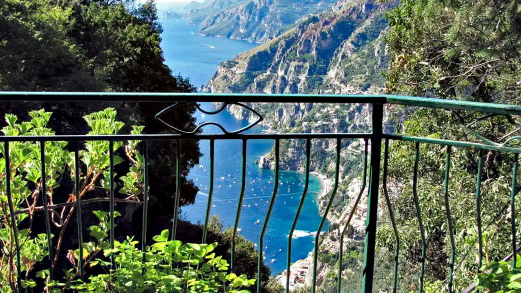 Amalfiküste – Wandern an der Küste mit Capri & Pompeji