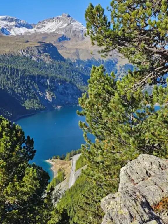 Schweiz – Wandern in Graubünden mit Komforthotel