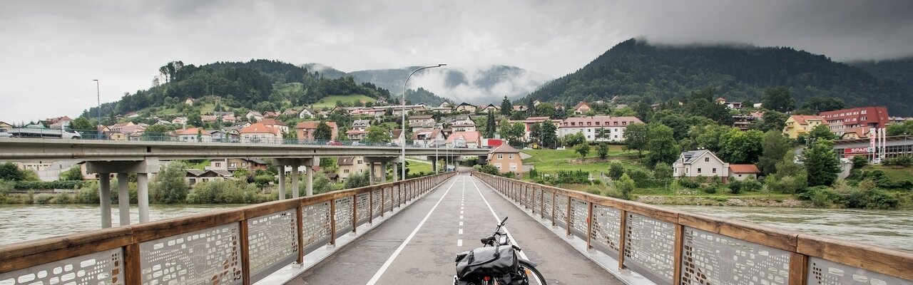 Dravograd (Slowenien) am Drauradweg | © Bildlizenzen von Shutterstock Dravograd (Slowenien) am Drauradweg | © Bildlizenzen von Shutterstock