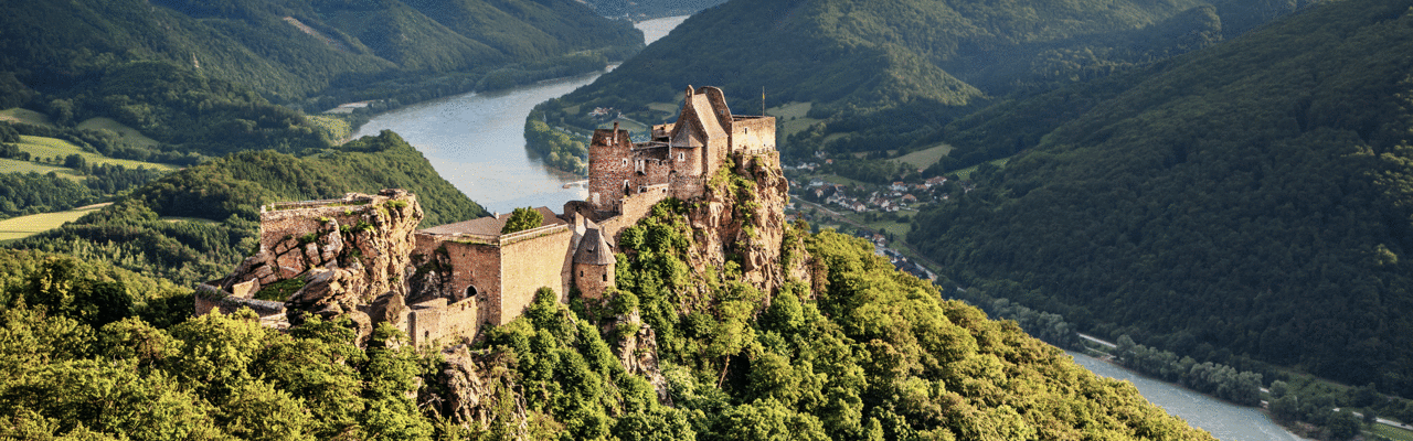 Burgruine Aggstein in der Wachau | © shutterstock.com Burgruine Aggstein in der Wachau | © shutterstock.com