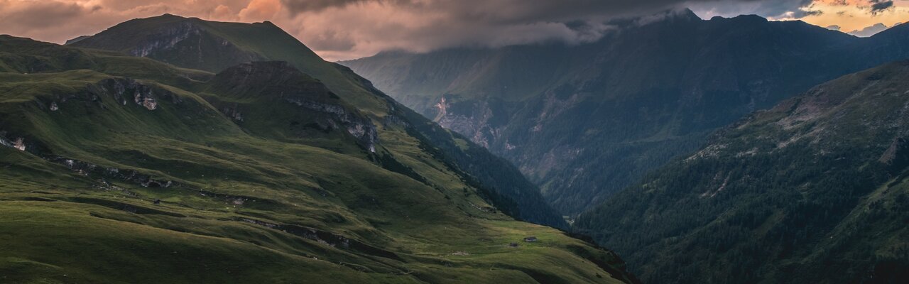 Bergkulisse am E5 | © Karsten Würth (unsplash) alpen-e5-header-karten-wuerth-unsplash | © Karsten Würth (unsplash)