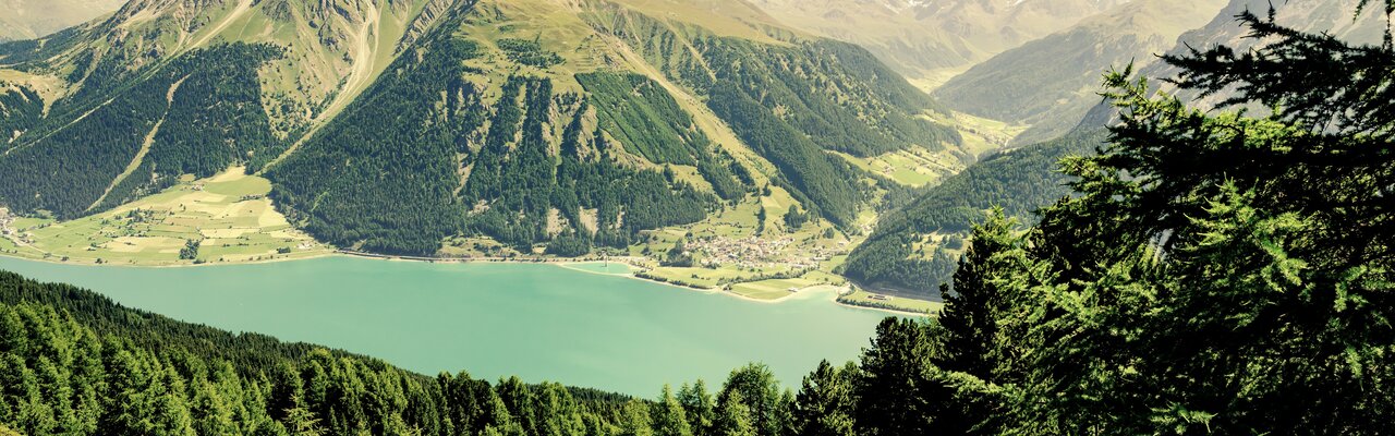 Blick auf den Reschensee, Via Claudia Augusta Blick auf den Reschensee, Via Claudia Augusta