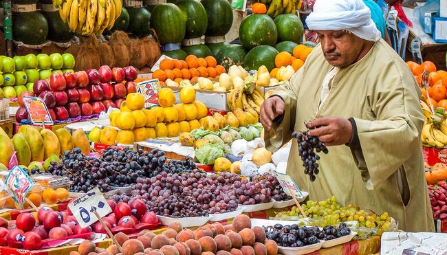 Obsthändler auf dem Markt