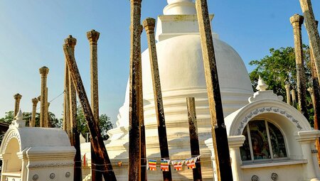 Tempel in Anuradhapuras