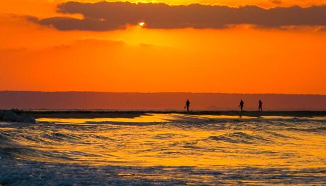 Sundowner am Inhambane Beach