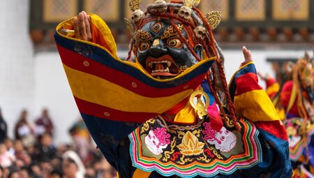 Maskentänzer beim Thimphu Tshechu