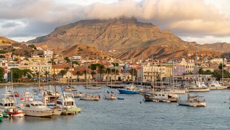 Sicht auf den Hafen von Mindelo, Kapverde