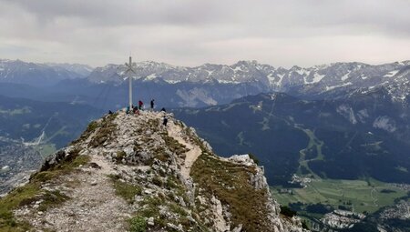 Gipfelerlebnisse rund um den Olympiastützpunkt Garmisch-Partenkirchen