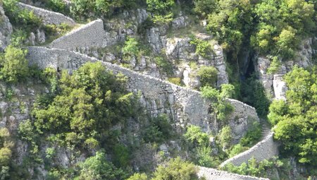 Griechenland – Zagori: Astrakas Trek im grünen Norden