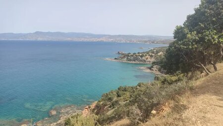 Zypern – Troodos-Gebirge und Mittelmeer