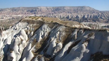 Kappadokien – Wandern zu Feenkaminen und Felsenkirchen