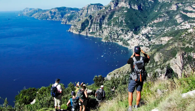 Amalfiküste – Wandern an der Küste mit Capri & Pompeji