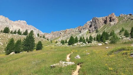 Piemont – Wandern durch das alpine Tal Val Maira