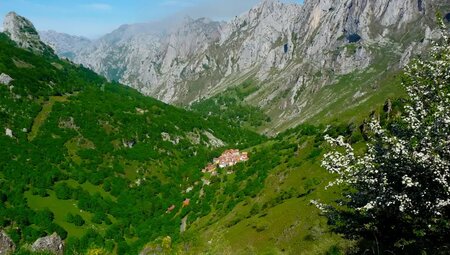 Spanien - Schroffe Spitzen, tiefe Täler, Panorama pur (Selfguided)