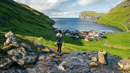 Färöer Inseln – Wandern durch die grüne Bergwelt