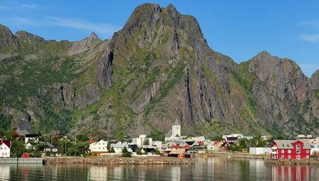 Lofoten – Wandern zwischen Bergen & Fischerdörfern