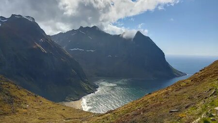 Lofoten – Wandern zwischen Bergen & Fischerdörfern