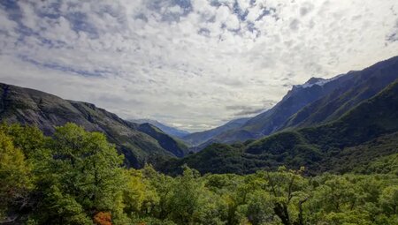 Albanien – Trekking durchs verborgene Zagoria-Tal