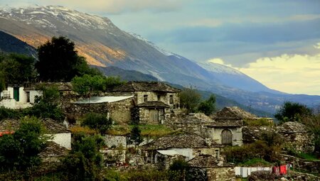 Albanien – Trekking durchs verborgene Zagoria-Tal