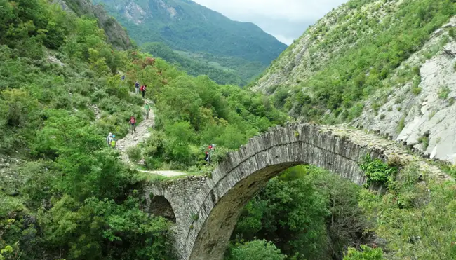 Albanien – Trekking durchs verborgene Zagoria-Tal