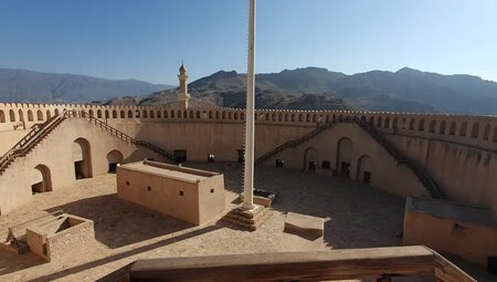 Oman – Wanderreise durch Wadis, Dünen & Gebirge
