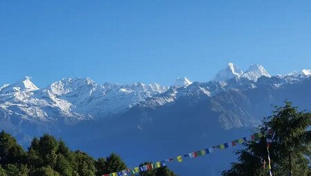 Bhutan, Nepal – Trekking & Klosterfest im Himalaya