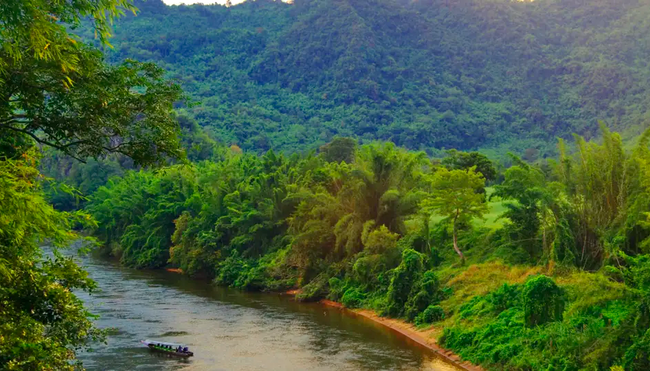 Thailand – Königsstädte und Trekking im Dschungel