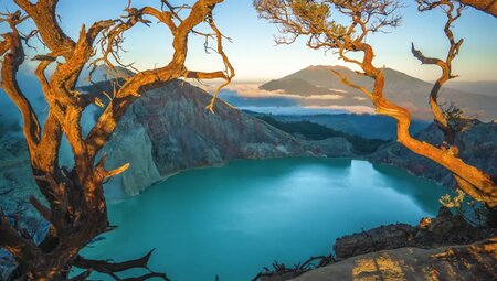 Indonesien – Vulkan-Besteigung & Reisterrassen