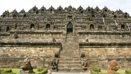 Indonesien – Vulkan-Besteigung & Reisterrassen