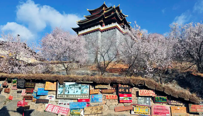 China – Vom Gipfel Emei Shan nach Ost-Tibet