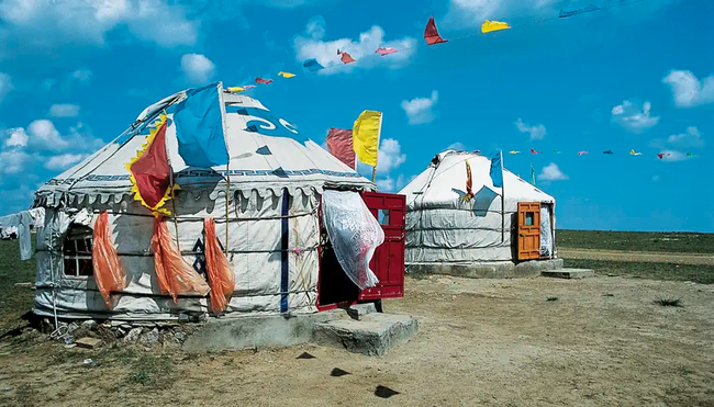 Mongolei – MTB Reise über die Berge zur Wüste Gobi