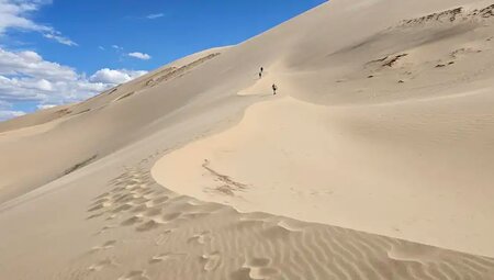 Mongolei – MTB Reise über die Berge zur Wüste Gobi