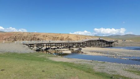 Mongolei – MTB Reise über die Berge zur Wüste Gobi