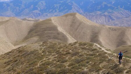 Kirgistan – MTB Reise durch das Tien Shan Gebirge