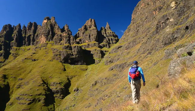Südafrika – Überquerung der Drakensberge & Safari