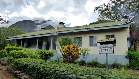 Malawi – Mulanje-Massiv, Safari & Lake Malawi