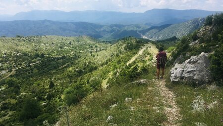 Griechenland – Tiefe Schlucht und urige Dörfer im grünen Norden (Selfguided)