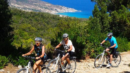 Samos und Ikaria per Bike
