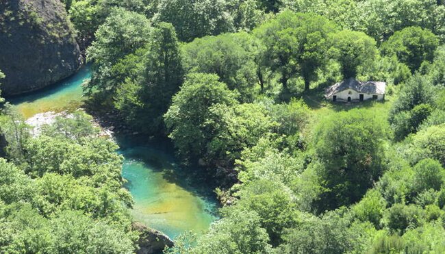 Griechenland - Zagori: Astrakas Trek im grünen Norden