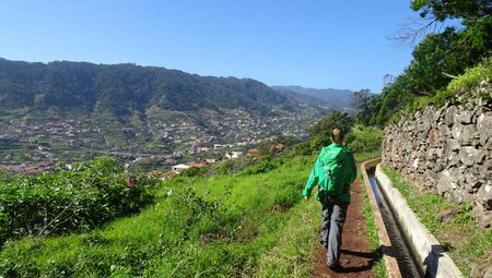 Madeira - Küstenwanderungen und blühende Gärten