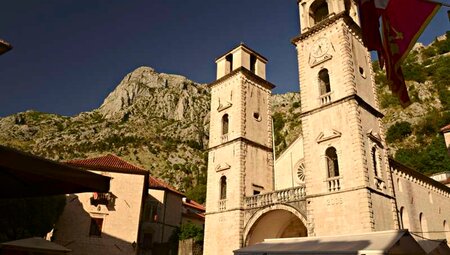 Montenegro - Mittelmeerküste und Balkanberge