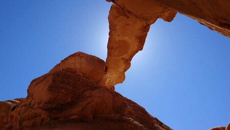 Jordanien - Petra, Wadi Rum & Totes Meer