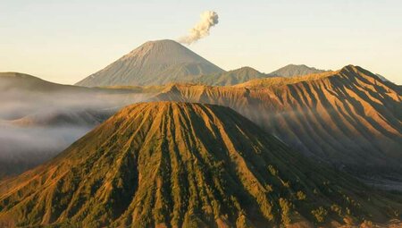 Indonesien - Vulkan-Besteigung & Reisterrassen Indonesien - Vulkan-Besteigung & Reisterrassen