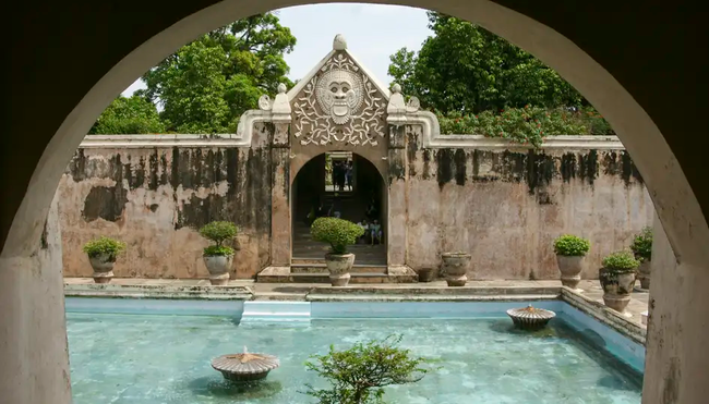 Indonesien – Vulkan-Besteigung & Reisterrassen