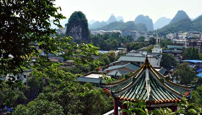 Guangxi - Wandern in der Karstlandschaft Guangxi - Wandern in der Karstlandschaft