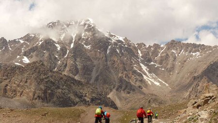 Kirgistan - MTB Reise durch das Tien Shan Gebirge