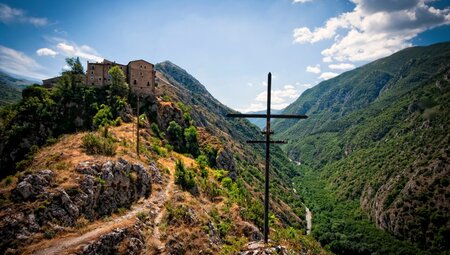 Castrovalva  Panorama der SagittarioSchlucht