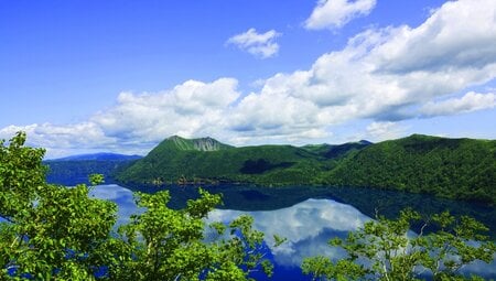 Hokkaido bis Tokyo – Wandern zwischen wilder Schönheit und historischen Stätten