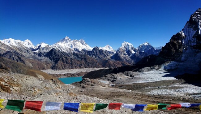 Blick Richtung Gokyo vom Renjo La